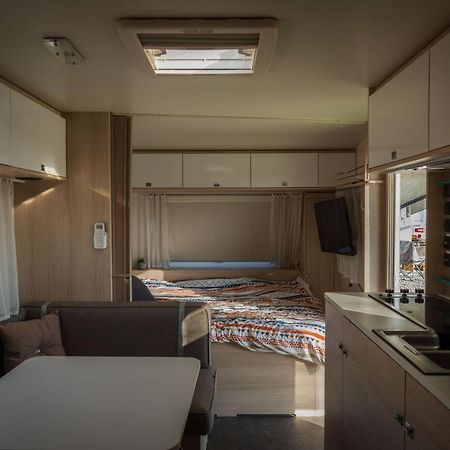 Itav Bateva Caravans - ייטב בטבע קרוואנים 米茨佩·拉蒙 外观 照片