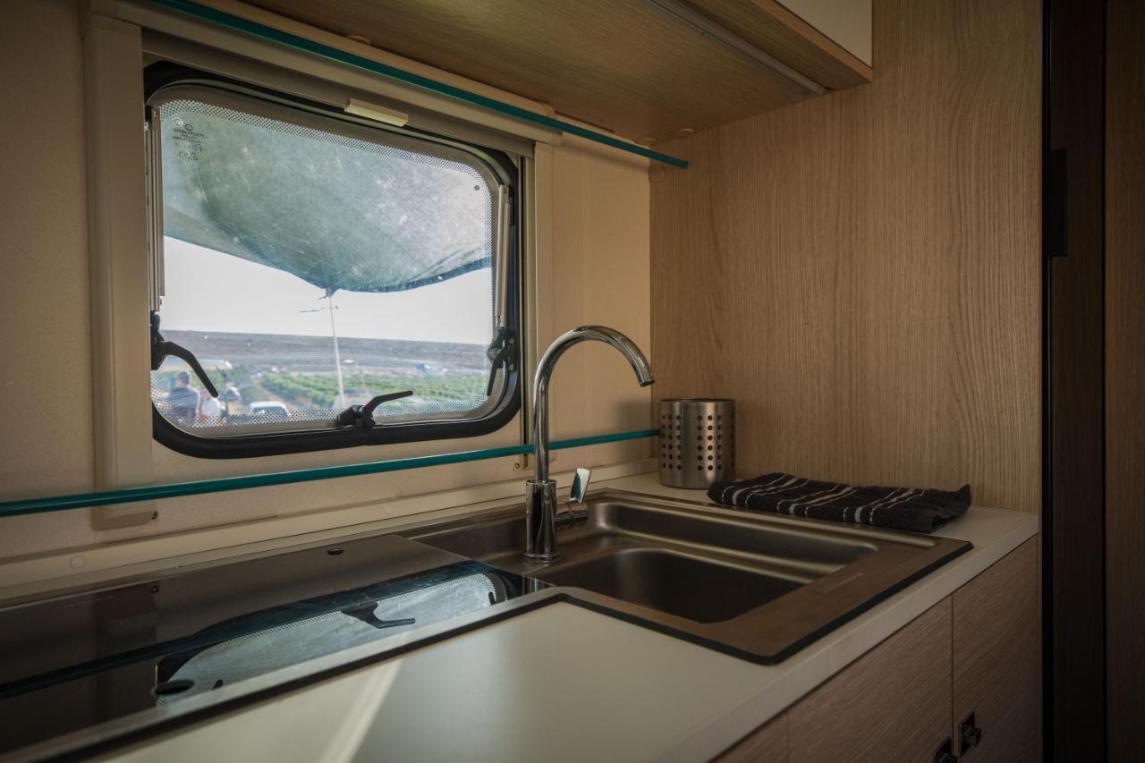 Itav Bateva Caravans - ייטב בטבע קרוואנים 米茨佩·拉蒙 外观 照片